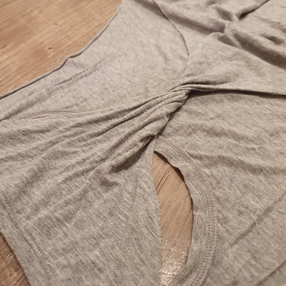 Aerie twisted tank raw edge - Picture 6 of 10